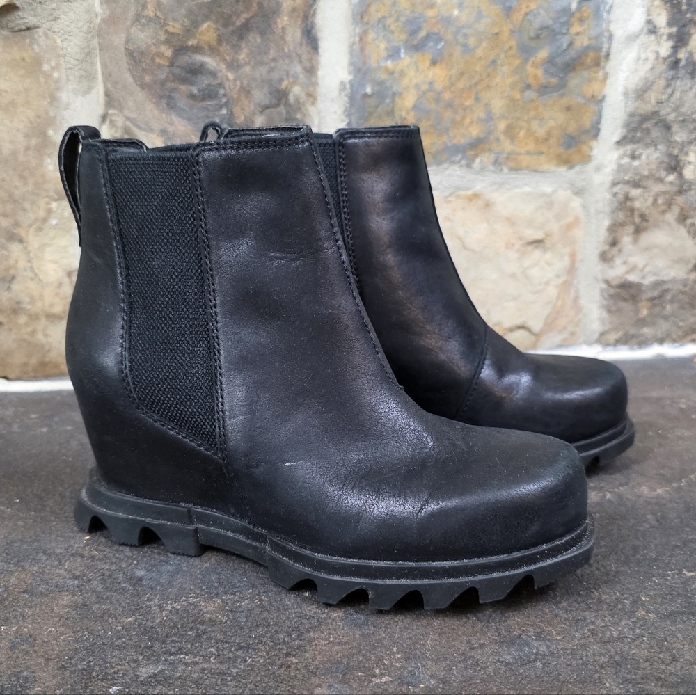 Sorel Joan Of Arctic Wedge III Leather Boots - Picture 2 of 10